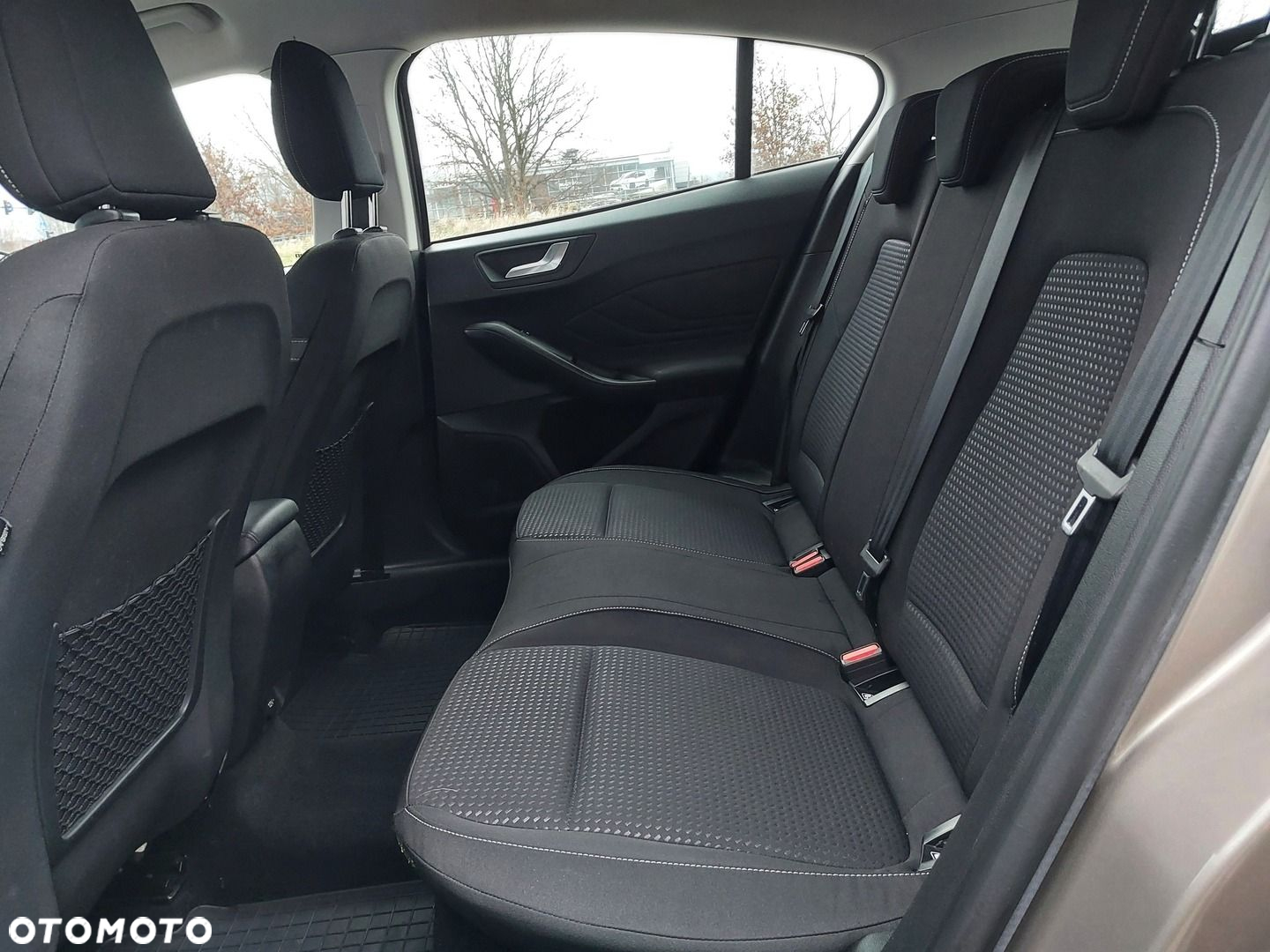 Ford Focus 1.0 EcoBoost Trend - 10