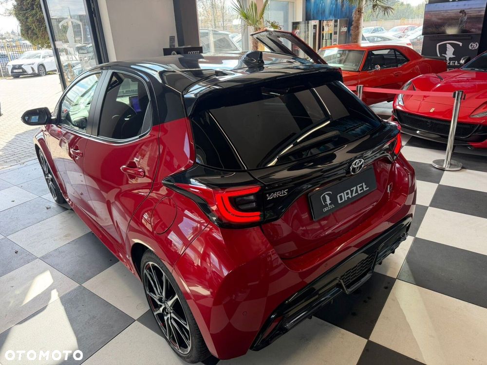 Toyota Yaris - 9