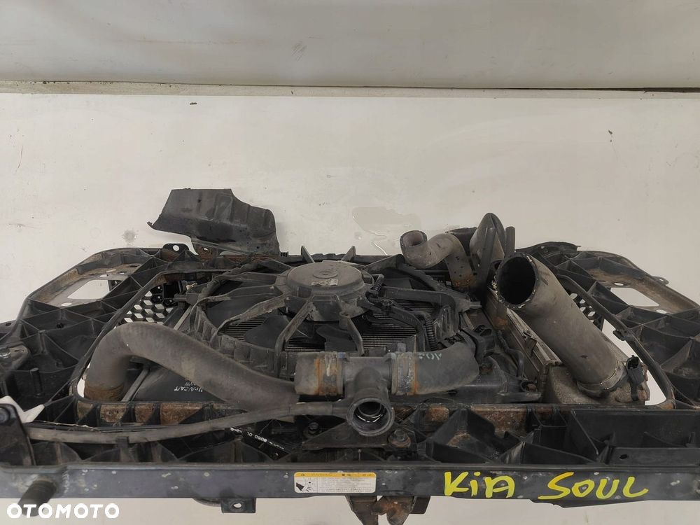 Kia Soul I 1.6 diesel 08- PAS PRZEDNI WENTYLATOR - 5