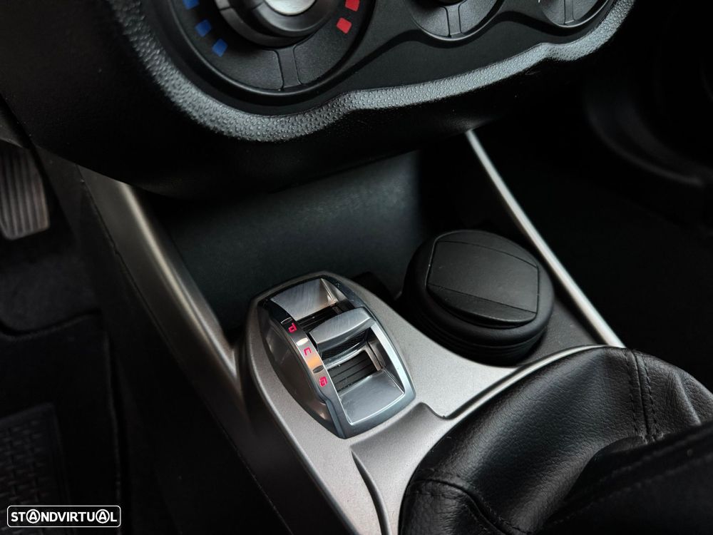 Alfa Romeo MiTo 0.9 T TwinAir Urban - 13