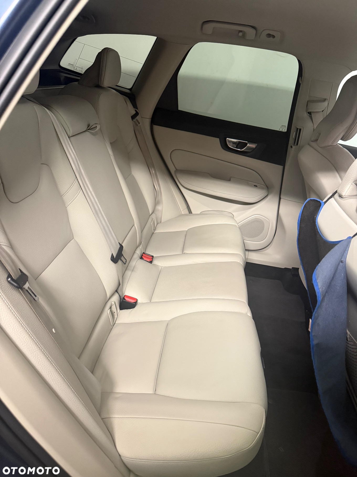 Volvo XC 60 T4 Inscription - 3