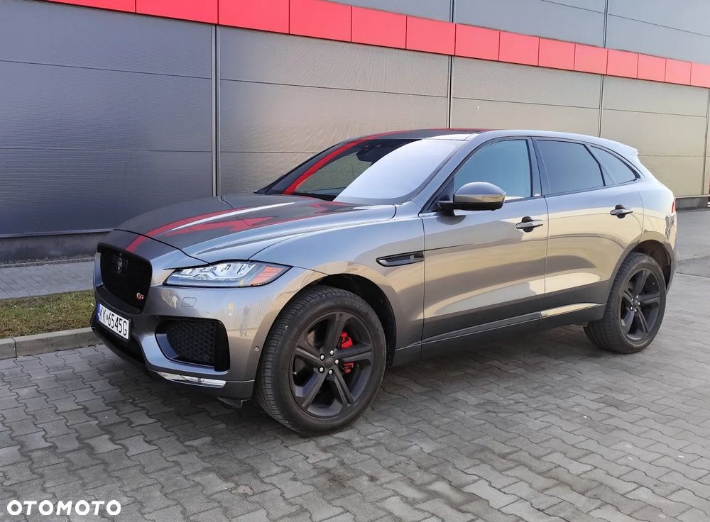 Jaguar F-Pace - 6