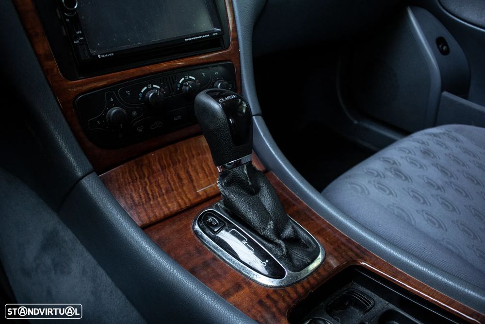 Mercedes-Benz C 220 - 19