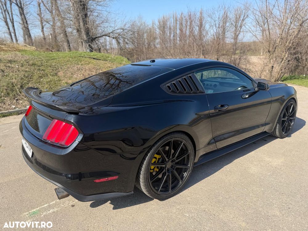 Ford Mustang 2.3 Eco Boost Aut. - 9
