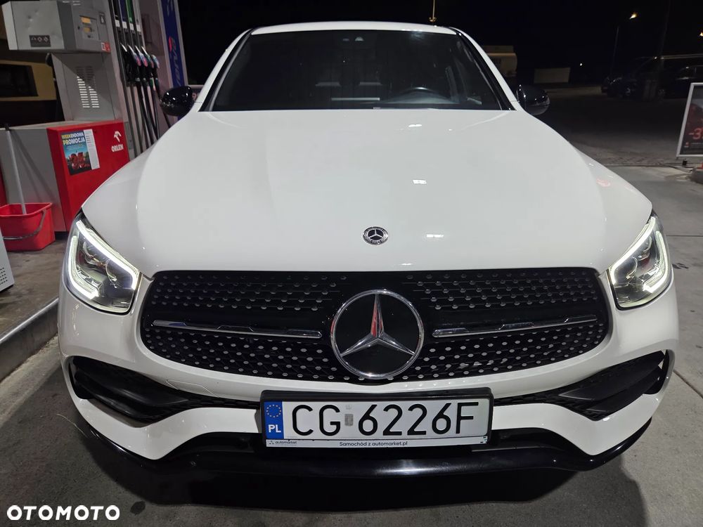 Mercedes-Benz GLC 200 4Matic 9G-TRONIC AMG Line Plus - 5