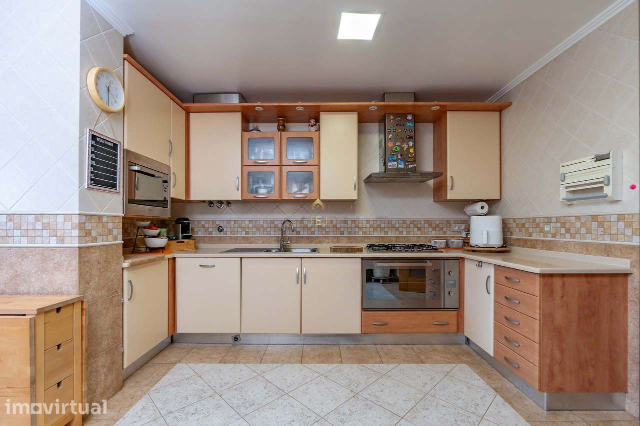 Apartamento T3 no Prestigiado Condomínio Solar do Morgado, Póvoa de Sa - Grande imagem: 3/45