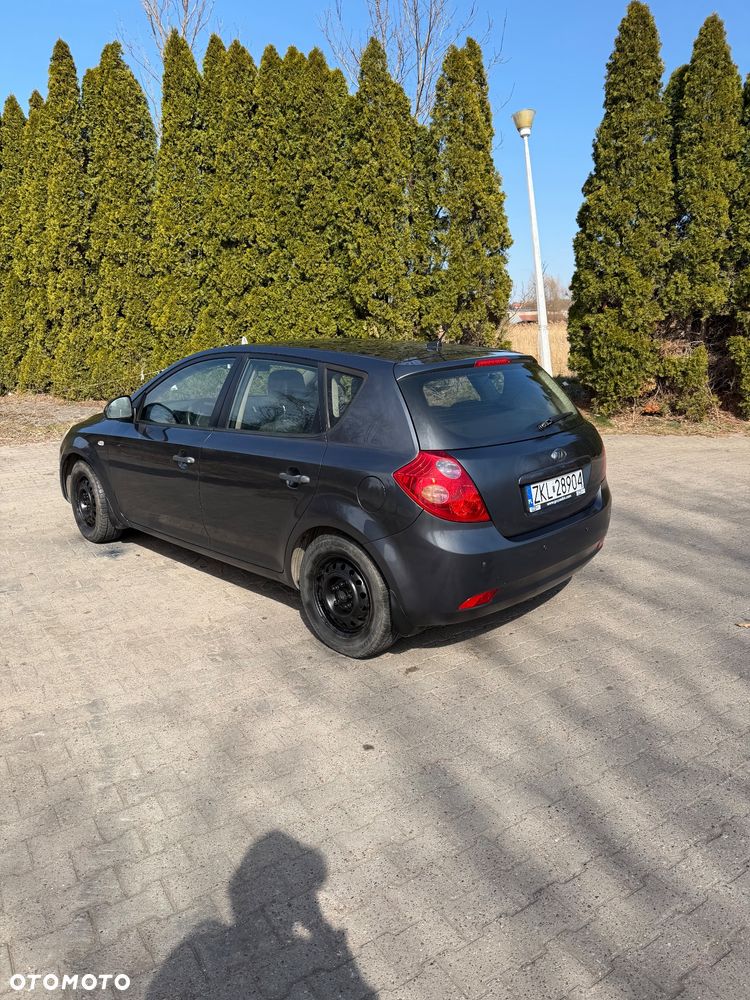 Kia Ceed 1.6 Comfort - 3