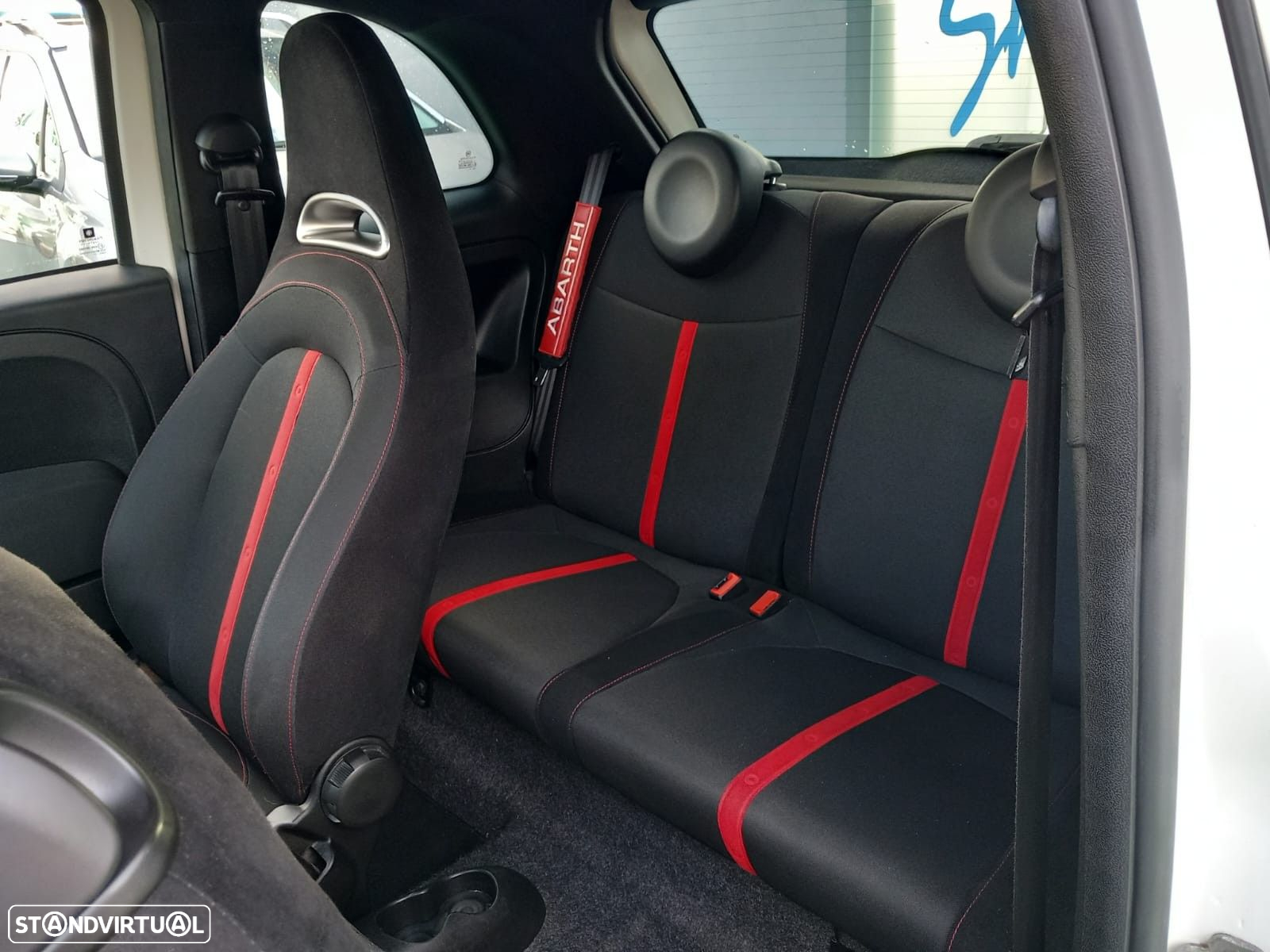 Abarth 500 1.4 T-Jet - 12