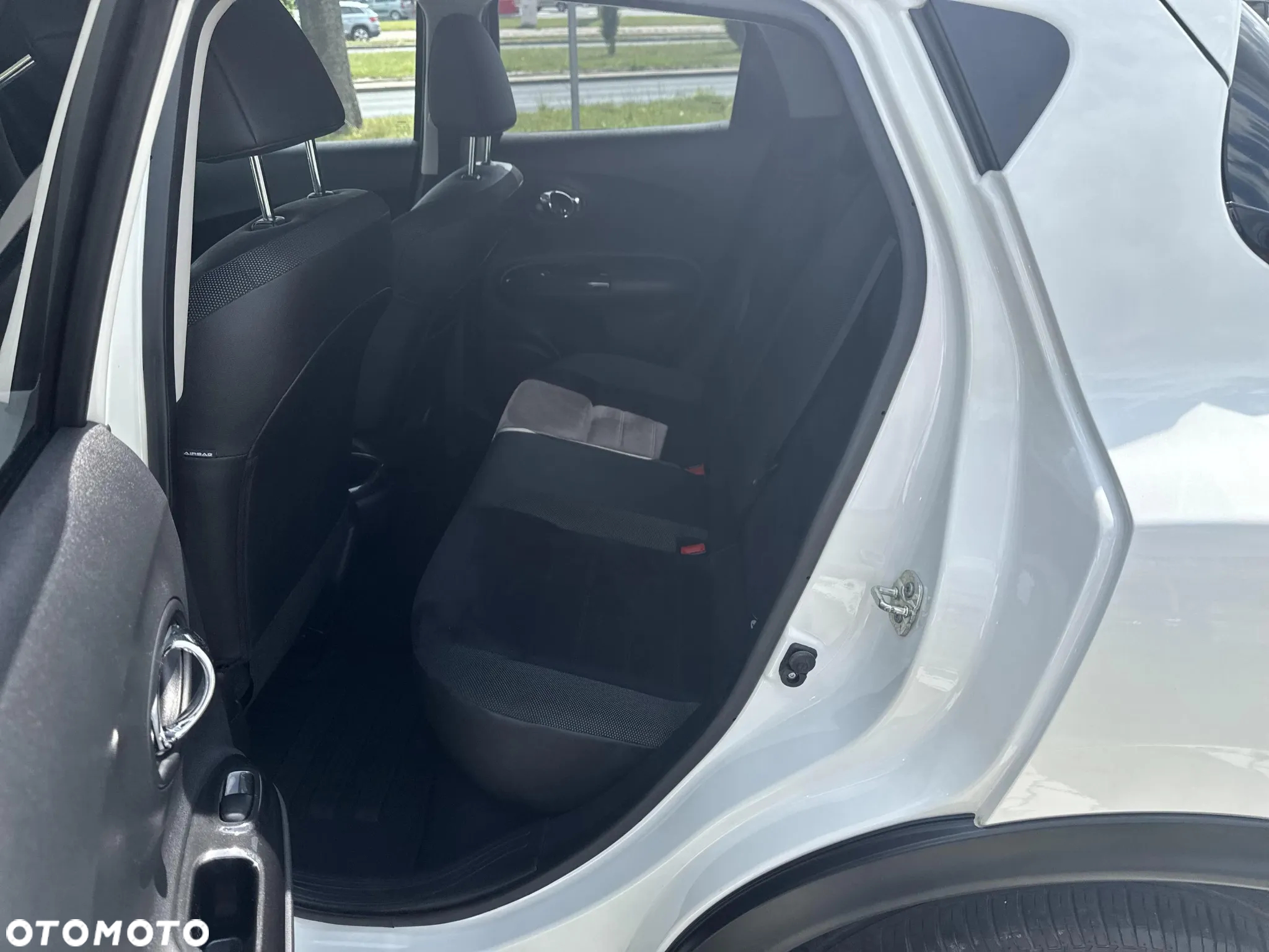 Nissan Juke 1.6 N-Connecta Xtronic - 23