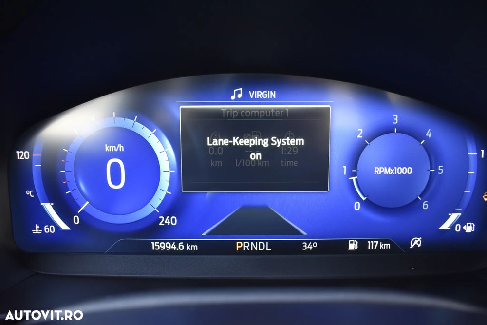 Ford Focus 1.5 EcoBlue 8AT Titanium - 12