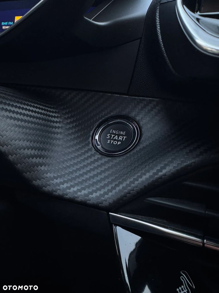 Peugeot 2008 1.2 PureTech Allure Pack S&S - 25