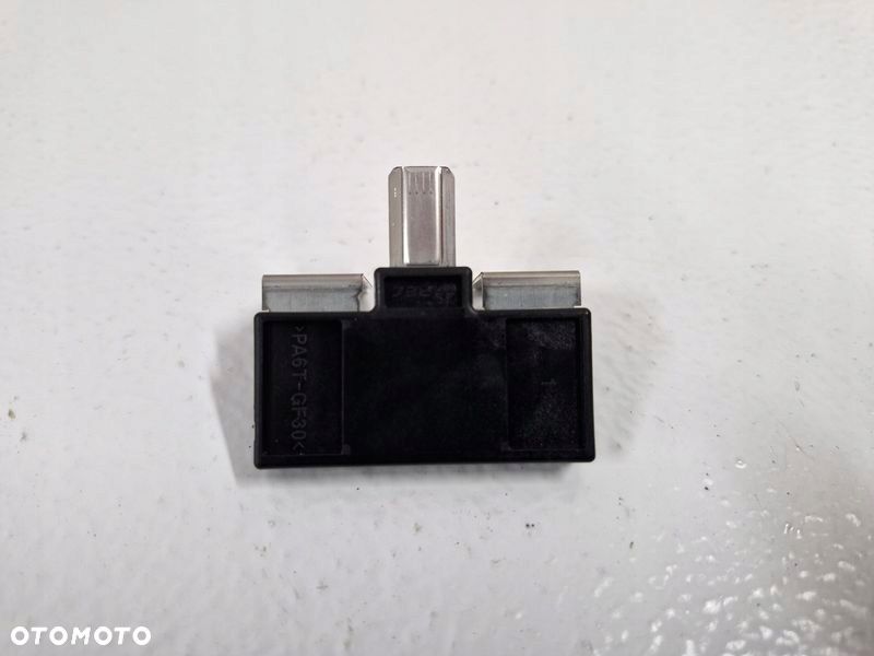 HYUNDAI KONA I 1 NIRO IONIQ BEZPIECZNIK ZESPOLONY 18980-09620 - 3