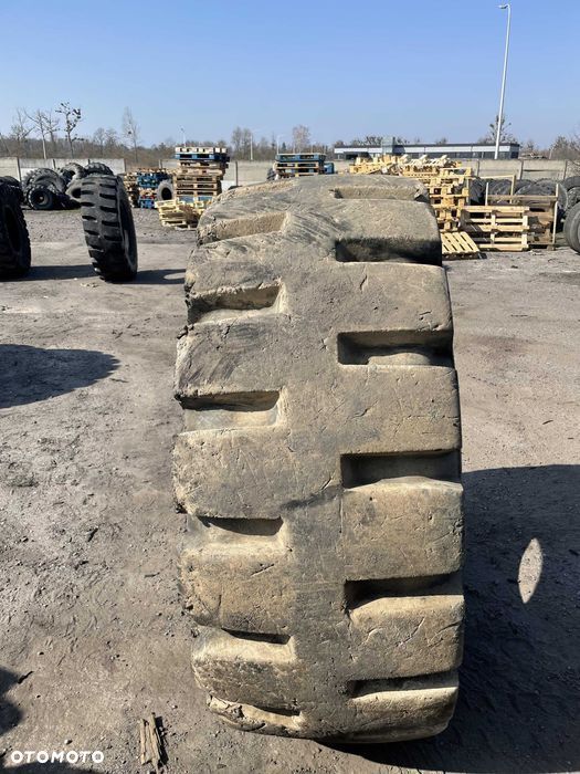 23.5-25 OPONA SKLANA PAYAMLI L5 /  90% bieżnika - 3