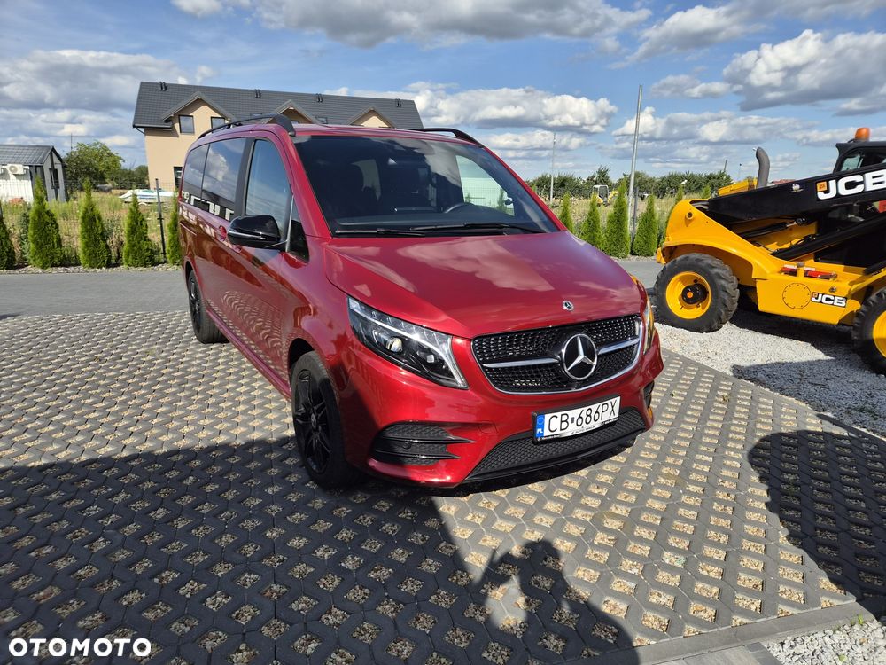 Mercedes-Benz Klasa V - 2