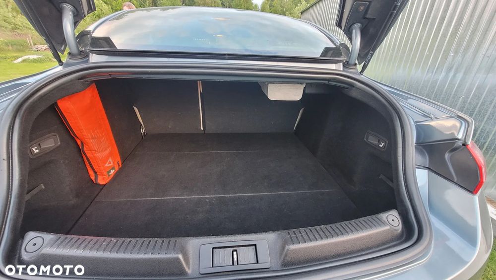 Renault Laguna ver-2-0-t-gt - 8