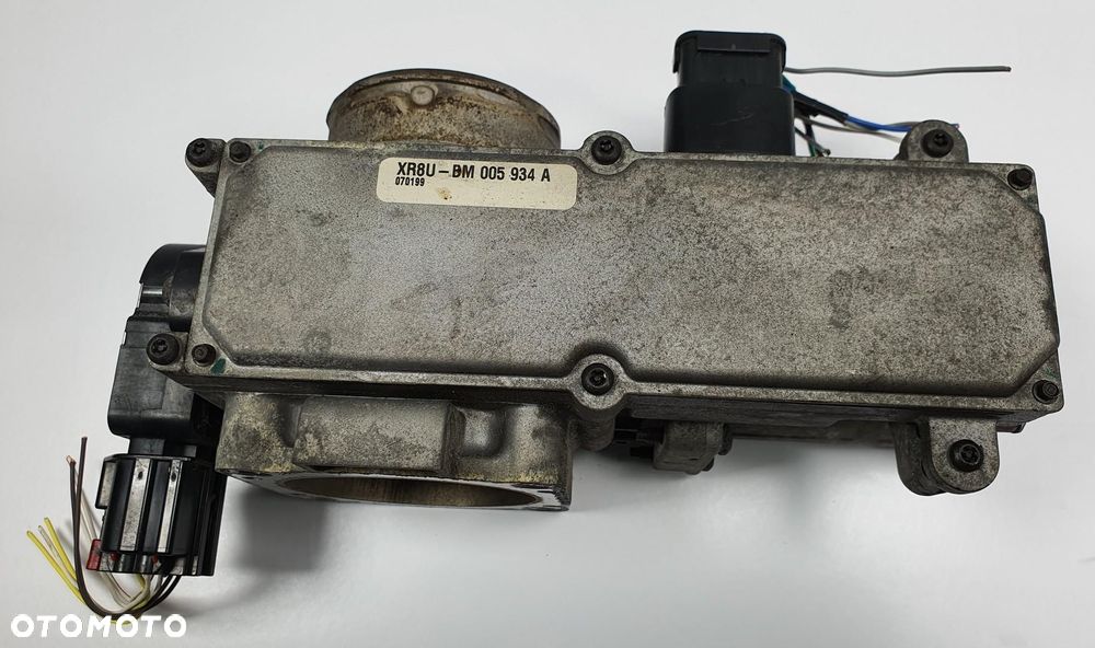 PRZEPUSTNICA JAGUAR S-TYPE 4.0 V8 XR8F-9E928-AE - 2