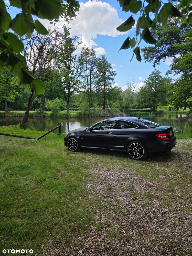 Mercedes-Benz Klasa C 250 CGI BlueEff - 2