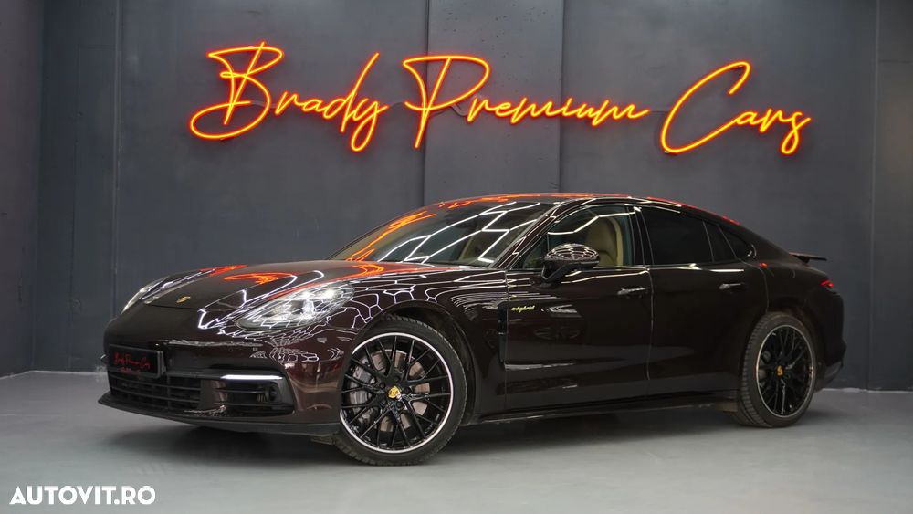 Porsche Panamera 4 E-Hybrid - 1