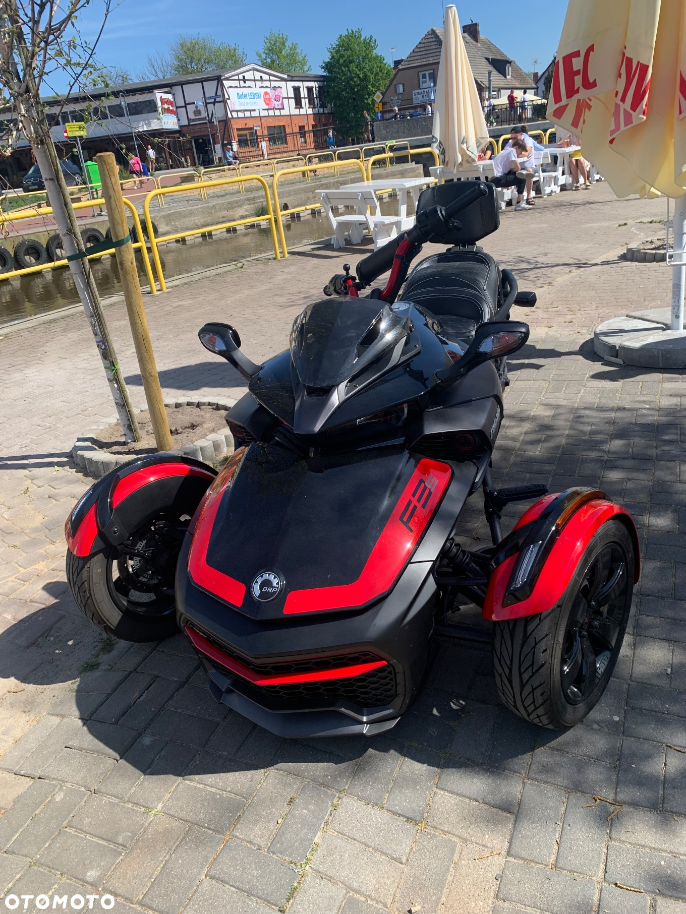 Can-Am Spyder - 16