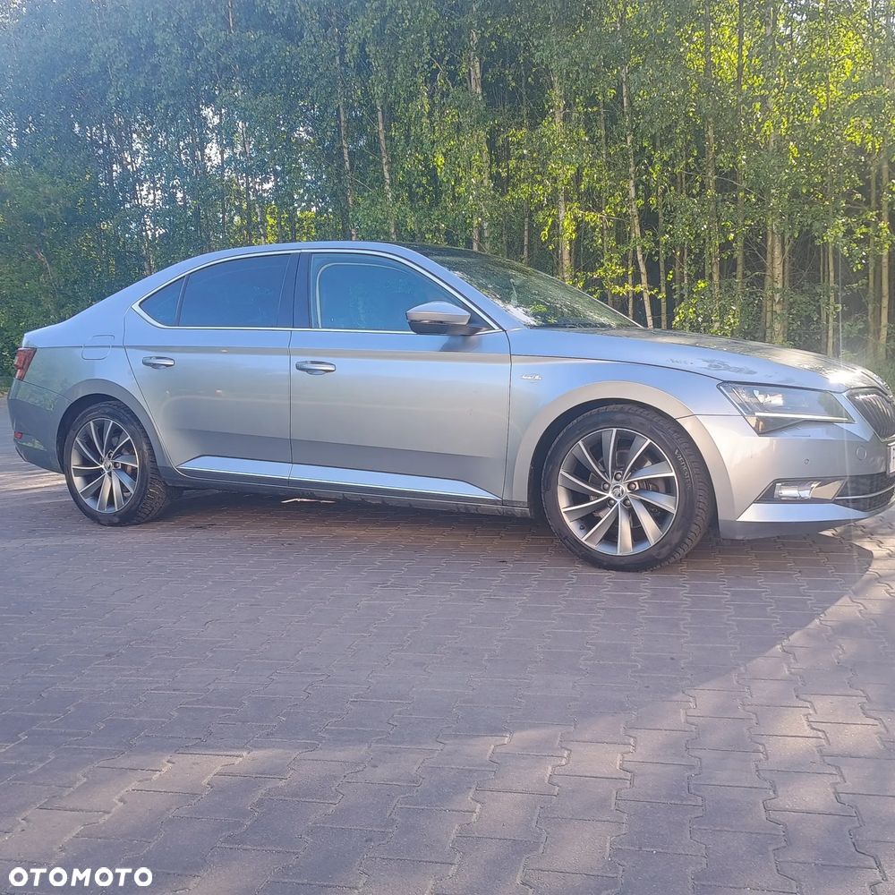 Skoda Superb 2.0 TDI SCR 4x4 L&K DSG - 12