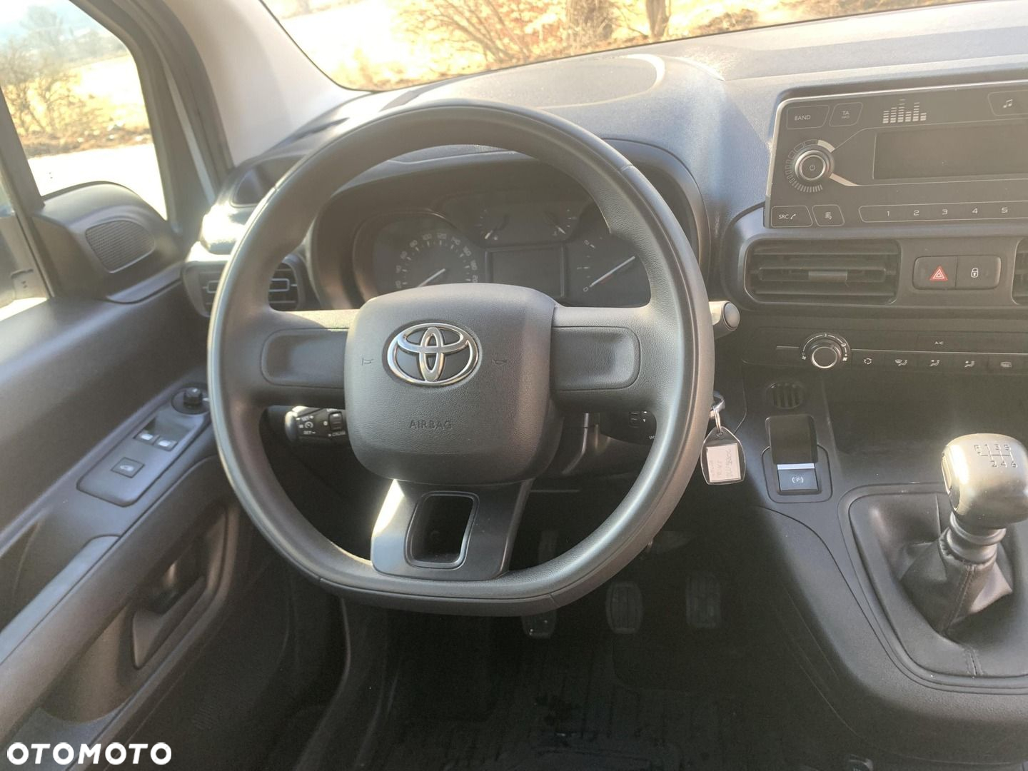 Toyota PROACE CITY - 12