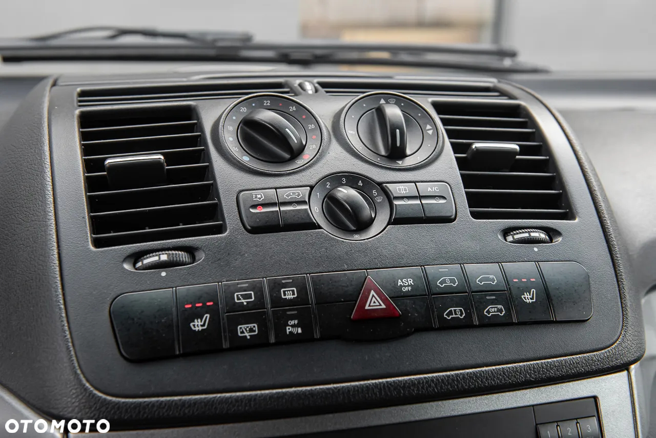Mercedes-Benz Viano - 19