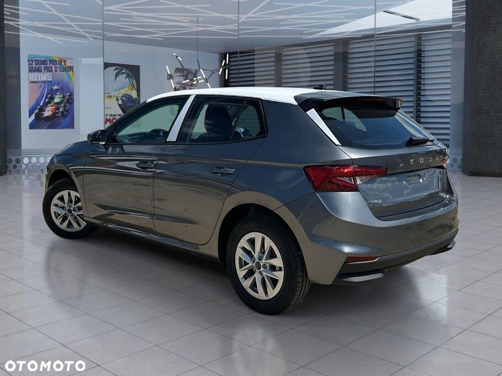Skoda Fabia - 13