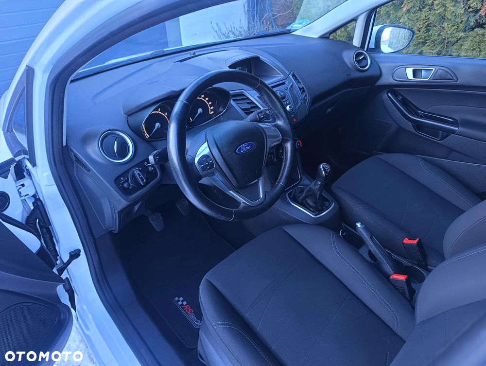 Ford Fiesta 1.25 Trend EU5 - 11