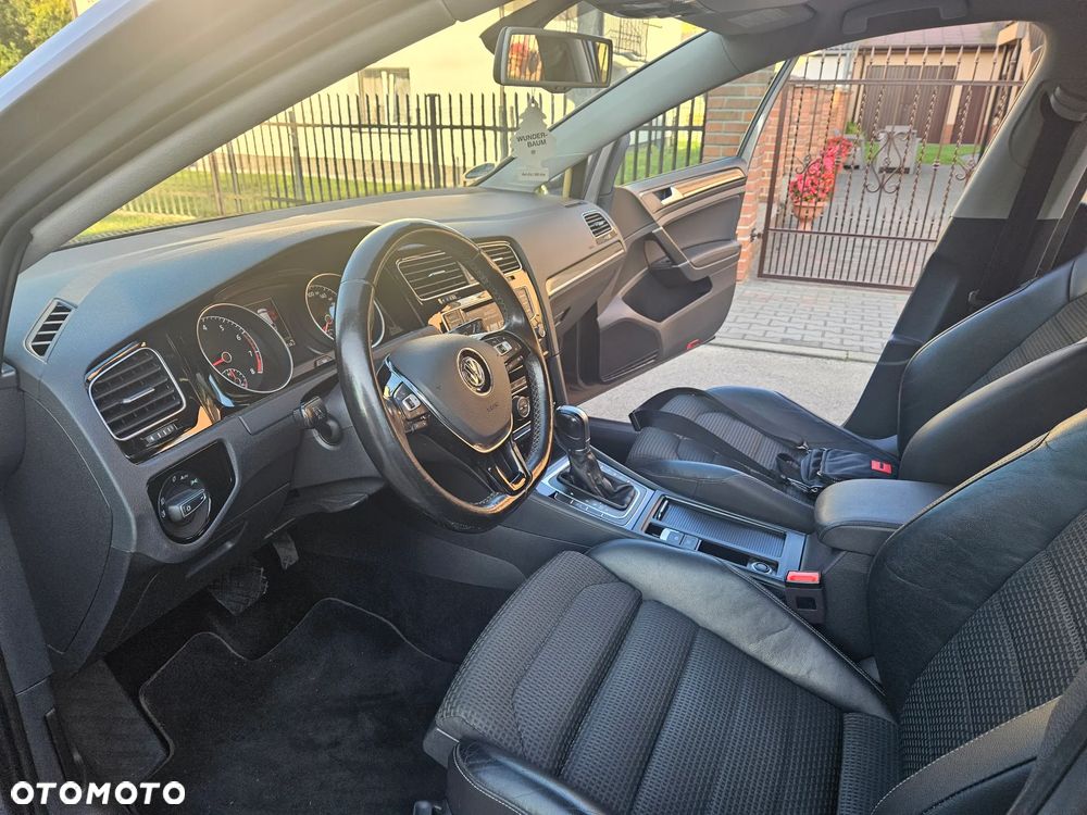 Volkswagen Golf 1.4 TSI BlueMotion Technology DSG Highline - 27