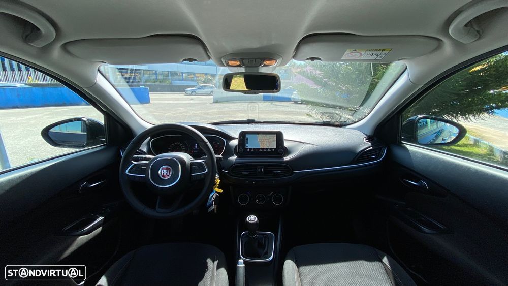 Fiat Tipo Station Wagon 1.3 M-Jet Lounge J17 - 25