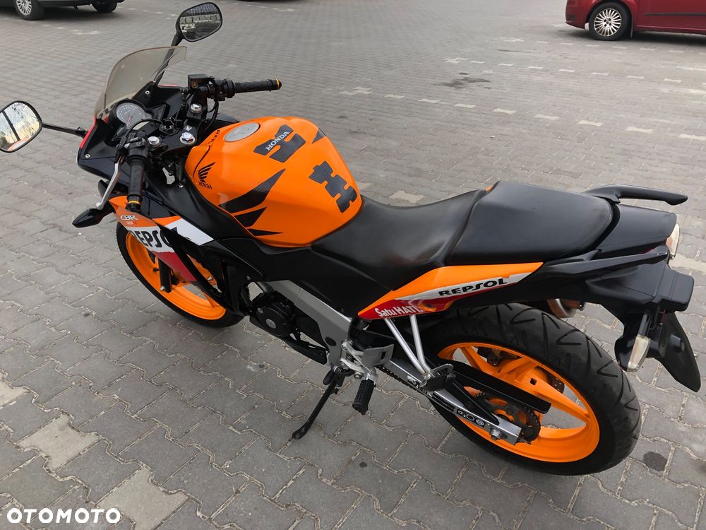 Honda CBR - 6