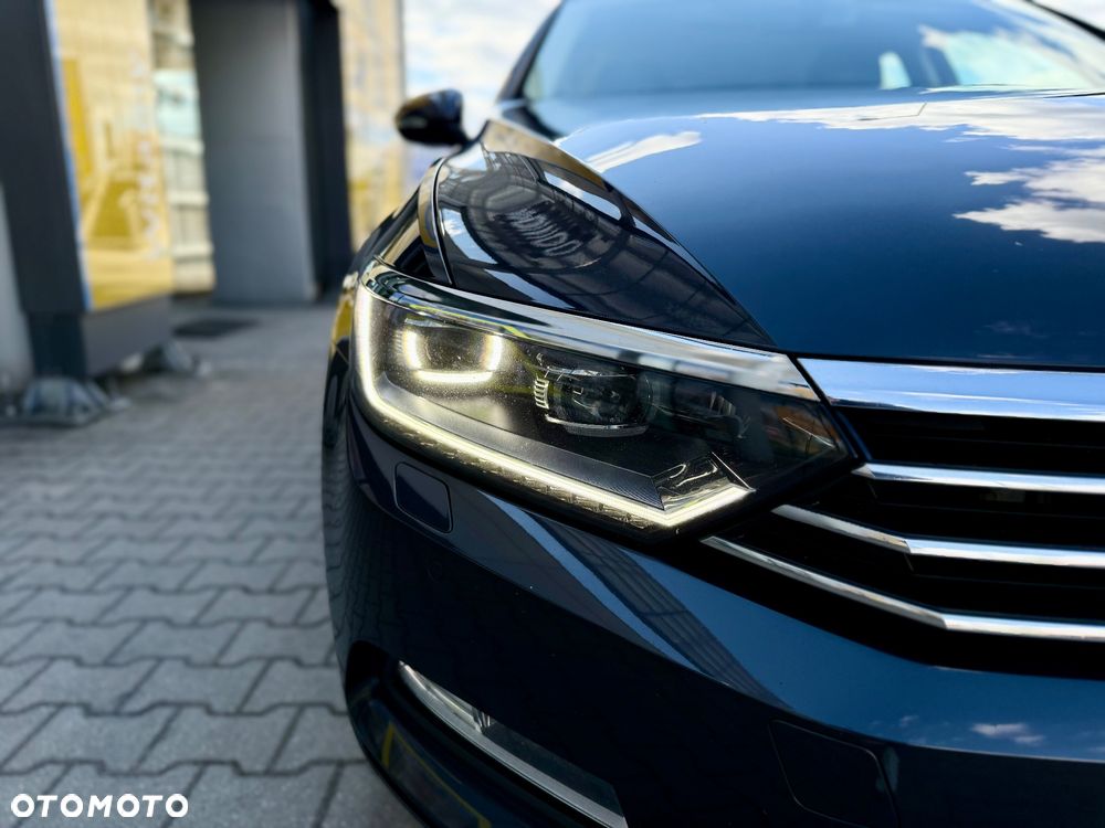 Volkswagen Passat 1.6 TDI SCR DSG Comfortline - 9