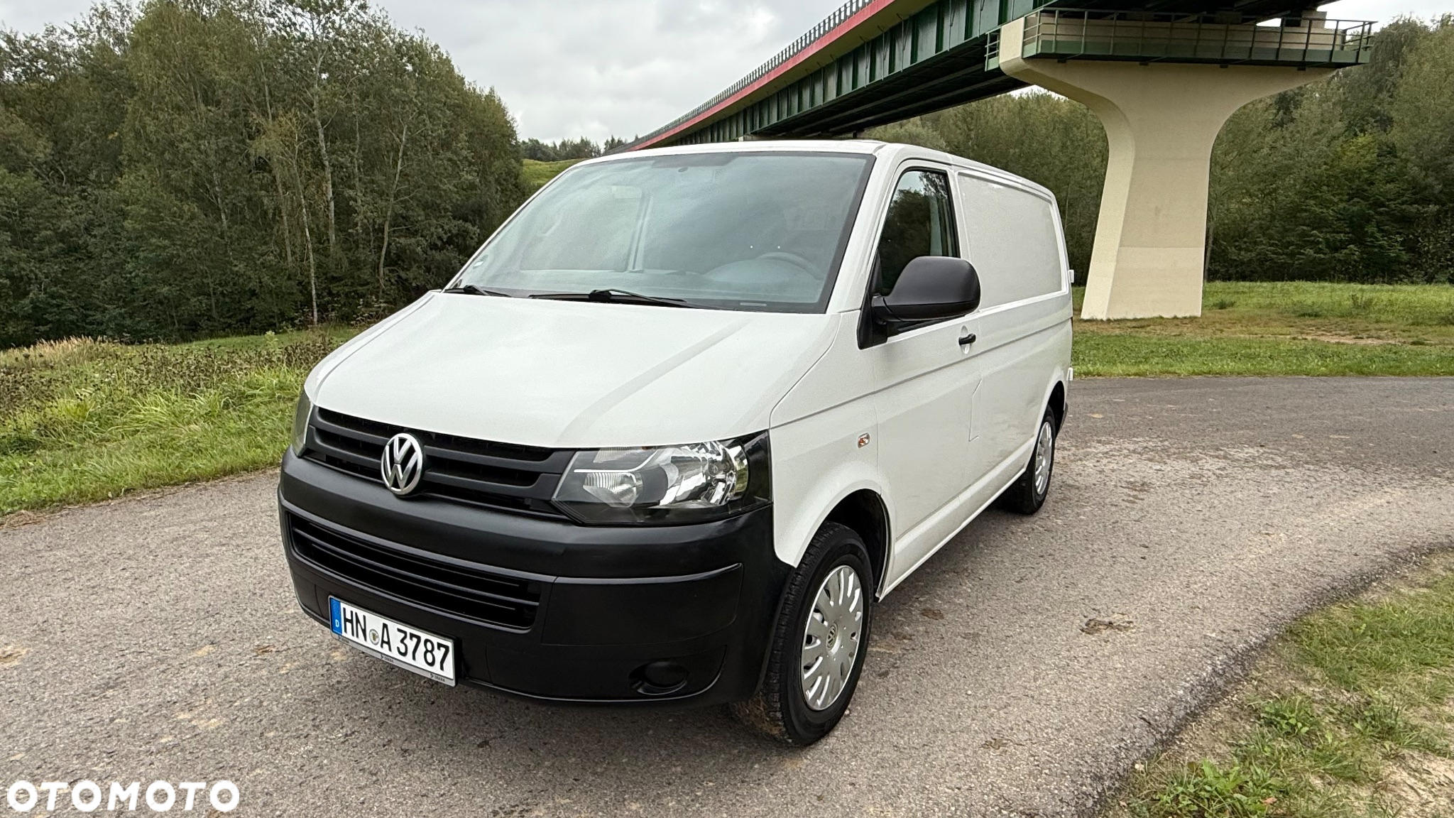 Volkswagen Transporter - 4