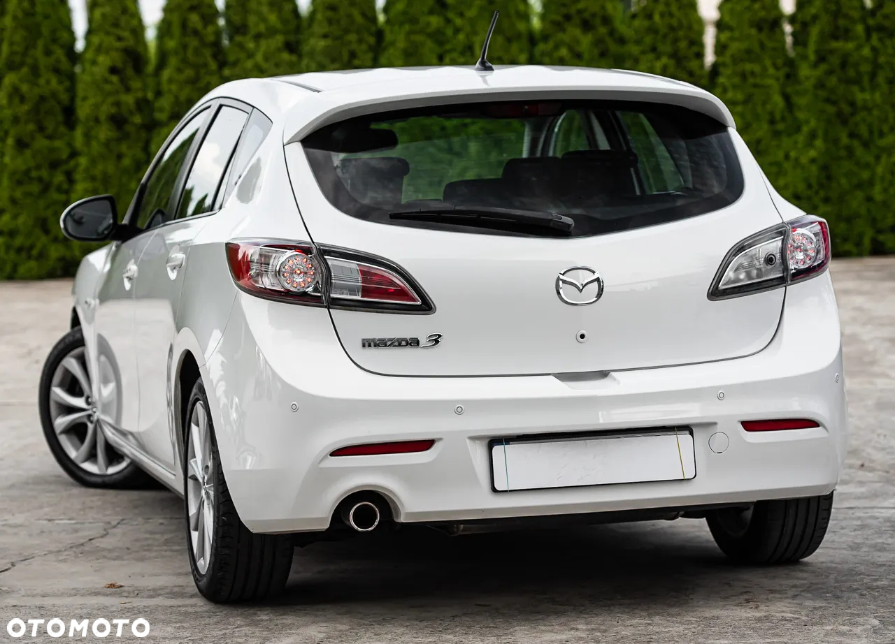 Mazda 3 - 8