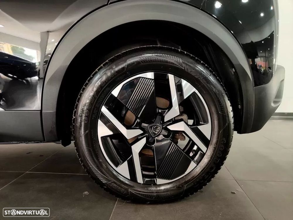 Peugeot e-2008 50 kWh GT Line - 33