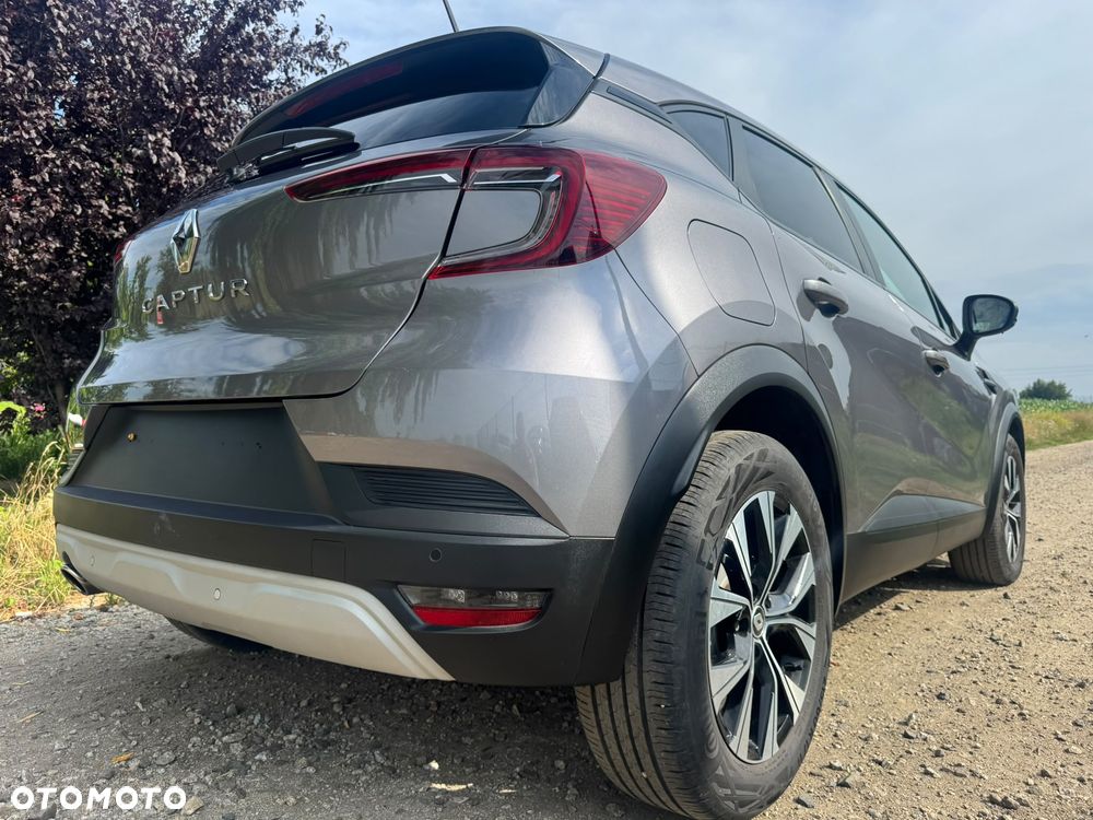 Renault Captur - 26
