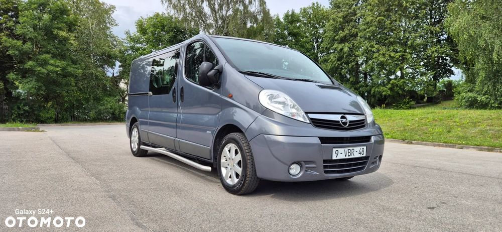 Opel Vivaro - 22