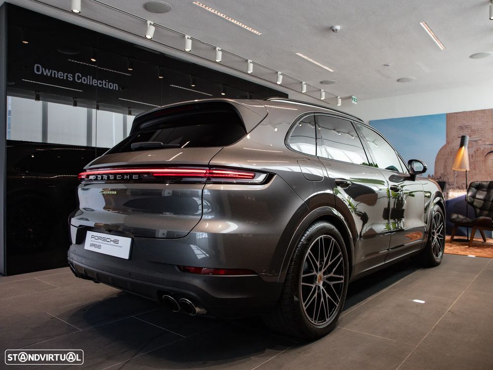 Porsche Cayenne E-Hybrid - 12
