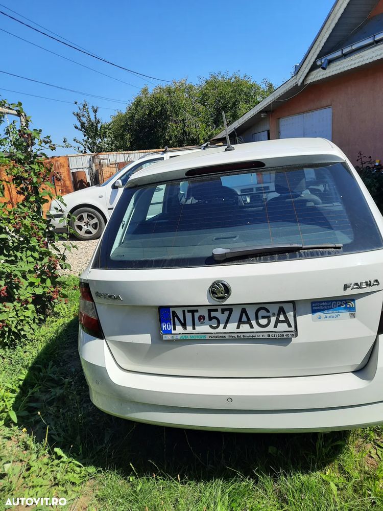 Skoda Fabia - 3
