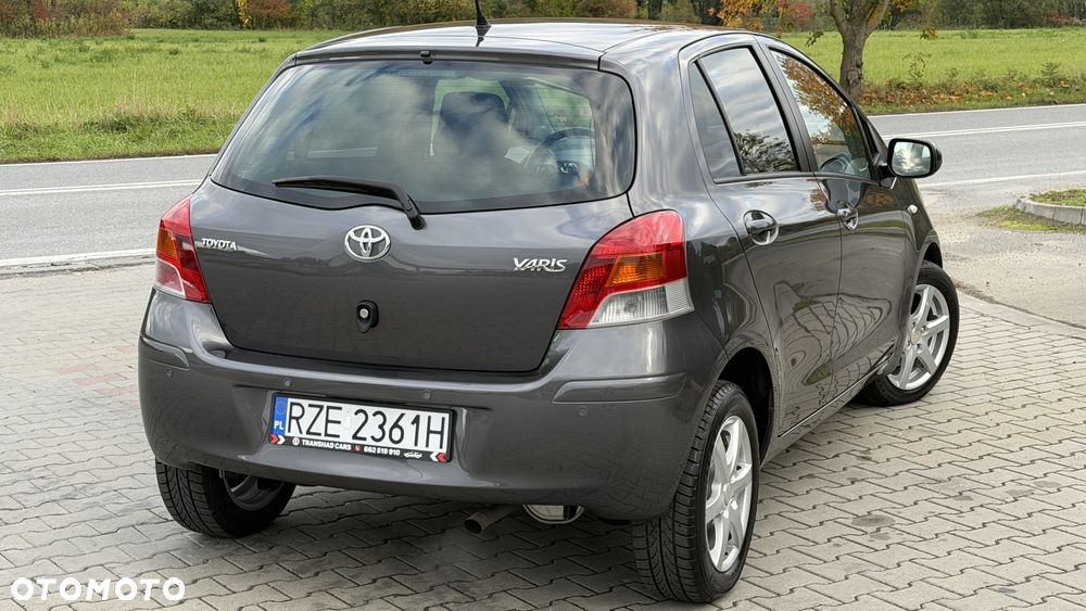 Toyota Yaris 1.33 VVT-i Life - 14