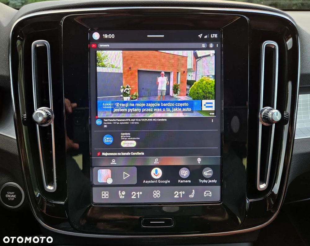 Volvo XC 40 B3 B DKG Plus Black Edition - 38