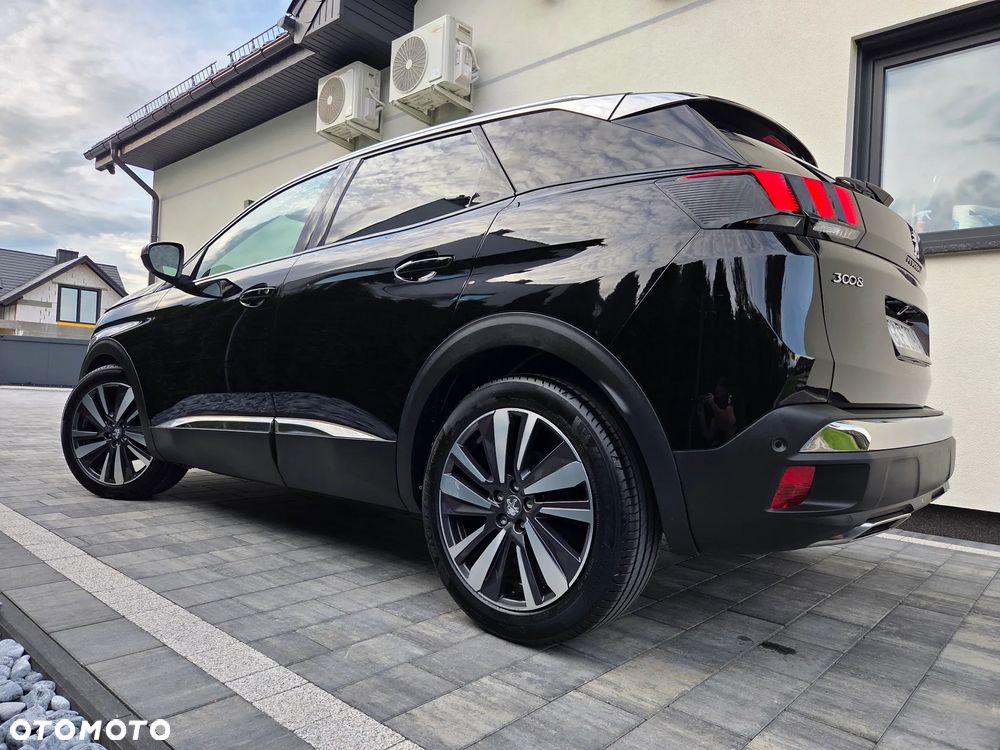 Peugeot 3008 1.5 BlueHDi Allure Pack S&S EAT8 - 20
