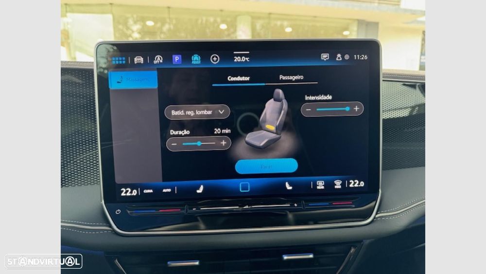 VW Passat Variant 2.0 TDI Business DSG - 16