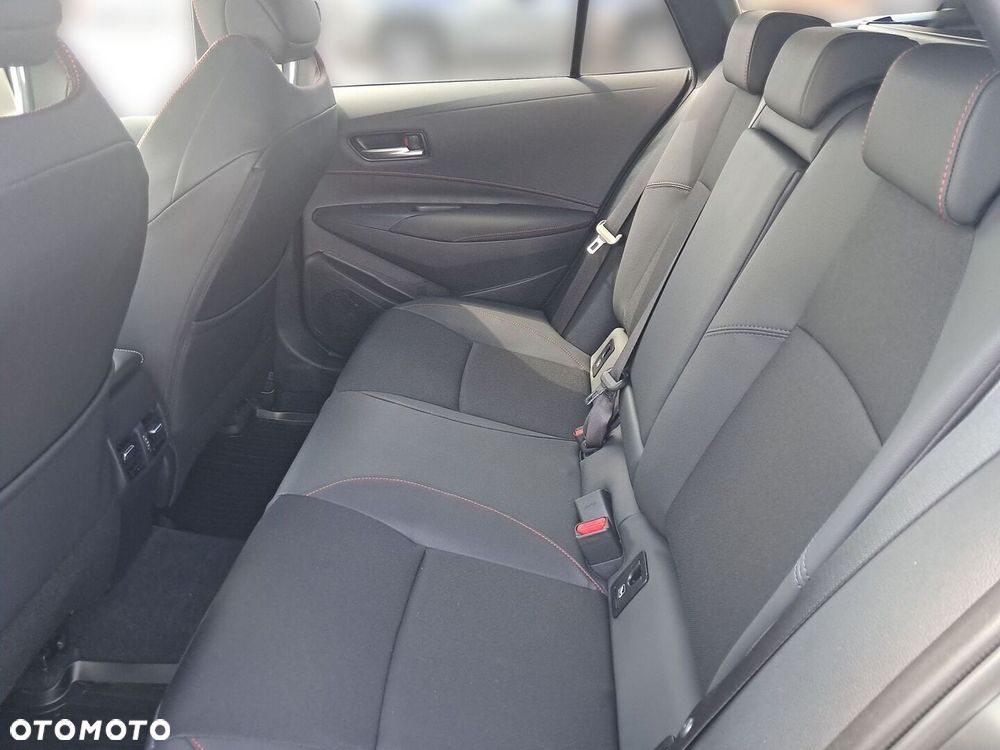 Toyota Corolla - 12