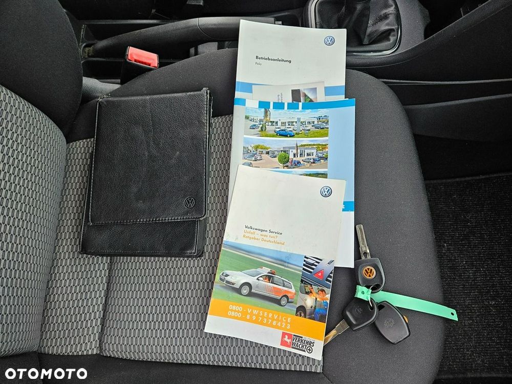 Volkswagen Polo - 16