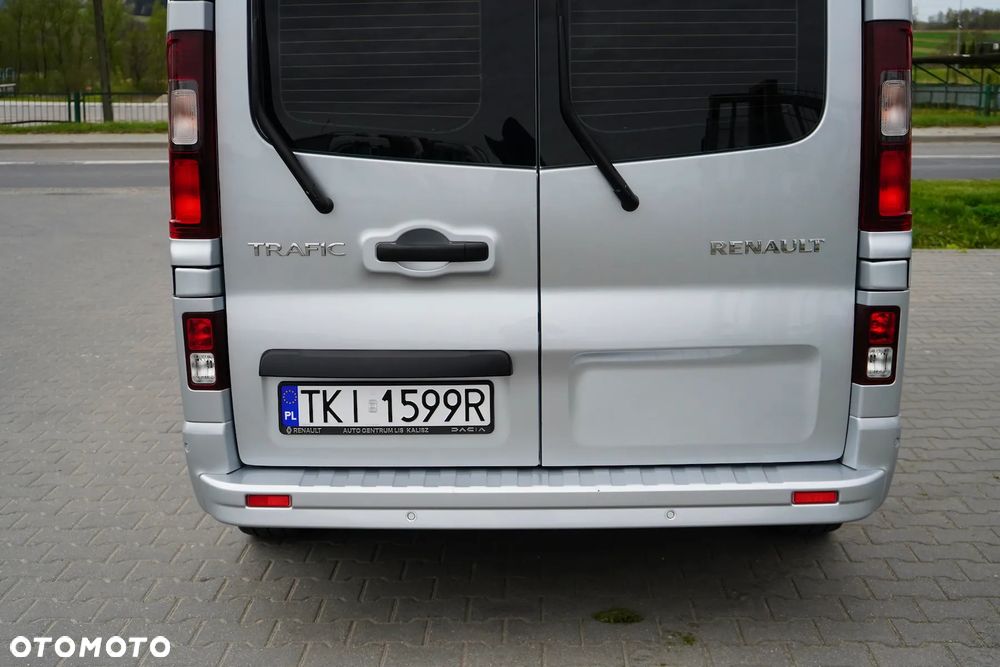 Renault Trafic 2.0 dCi - 33