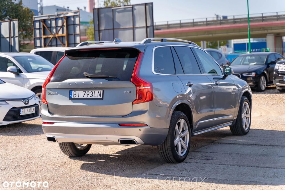 Volvo XC 90 T5 AWD Momentum - 8