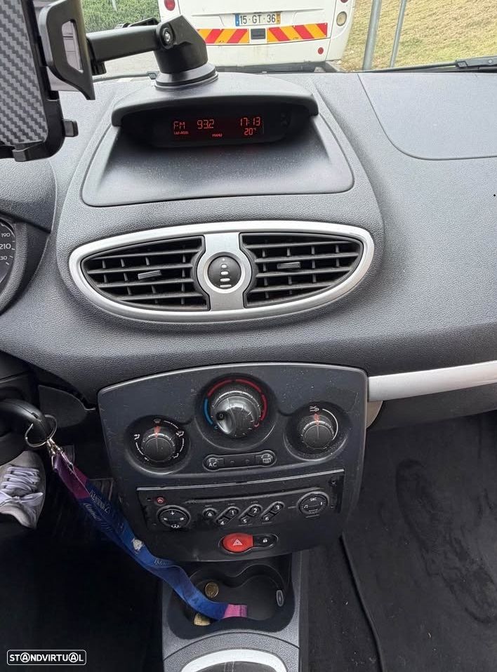 Renault Clio 1.5 dCi Pack - 3