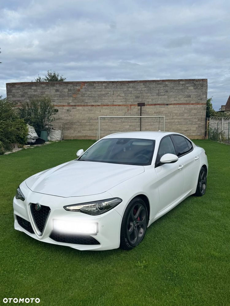 Alfa Romeo Giulia 2.2 D Turbo Super - 2
