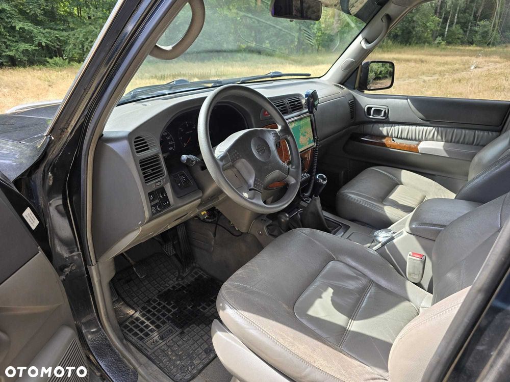 Nissan Patrol - 5